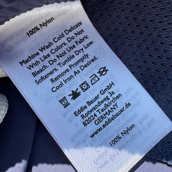 Eddie Bauer women’s WT Tidal Short size Large - Picture 3 of 7